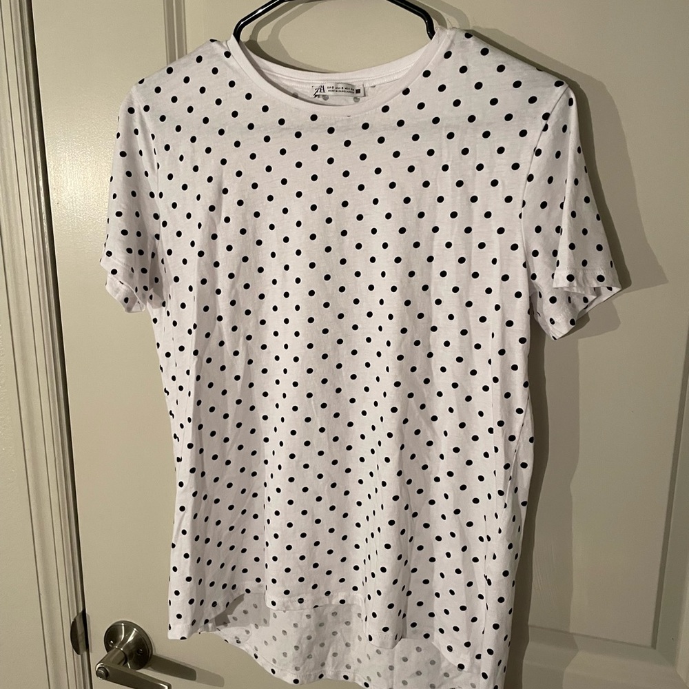 White and black polka dot Zara shirt